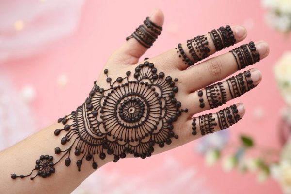 royal royal front hand mehndi design